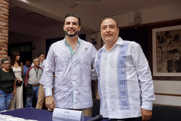 Toma de protesta del Arquitecto Luis Ernesto Munguía
