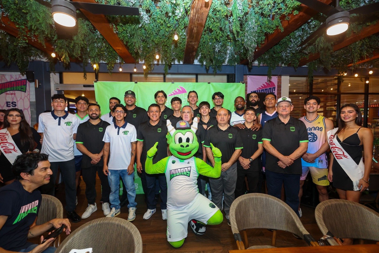 Puerto Vallarta vibra con Iguanas 🏀✨